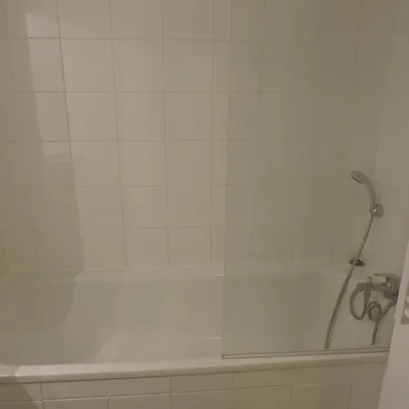 Apartment Confortable Proche Du Et Pistes Cyclables Pour 6 Personnes *