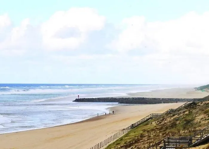 Confortable Proche Du Et Pistes Cyclables Pour 6 Personnes