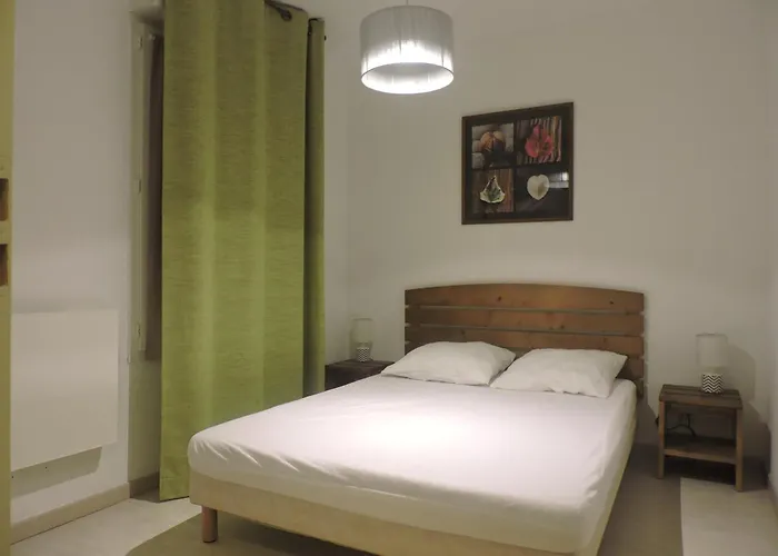 Confortable Proche Du Et Pistes Cyclables Pour 6 Personnes